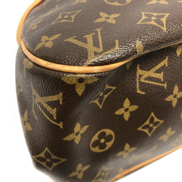 imgrc0086445046 Louis Vuitton Batignolles Monogram Tote Bag