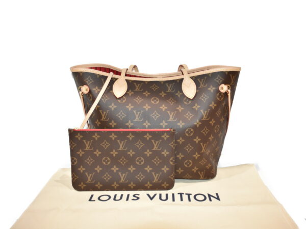 imgrc0086500245 Louis Vuitton Neverfull MM Handbag Monogram Brown