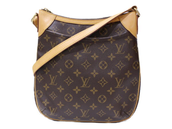 imgrc0086511588 Louis Vuitton Odeon MM Monogram Canvas Shoulder Bag Brown