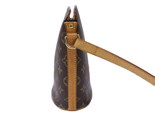 imgrc0086512132 Louis Vuitton Drouot Monogram Canvas Shoulder Bag Brown