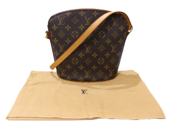 imgrc0086512170 Louis Vuitton Drouot Monogram Canvas Shoulder Bag Brown