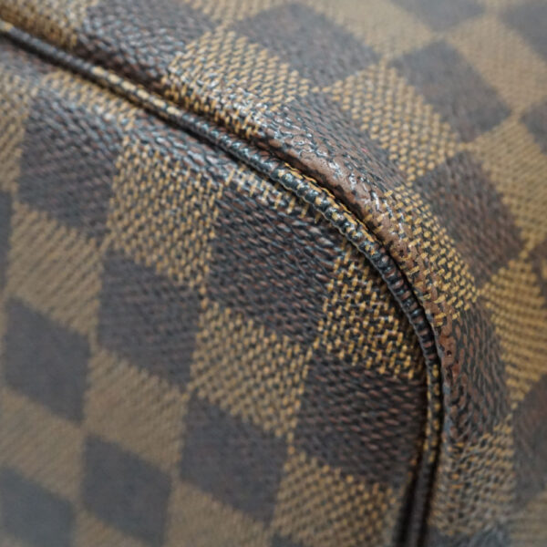 imgrc0086582061 Louis Vuitton Neverfull MM Damier Canvas Tote Bag Brown