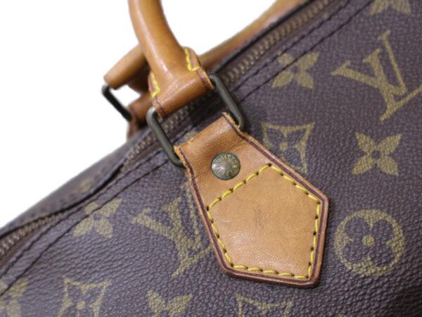 imgrc0086595220 Louis Vuitton Speedy 40 Monogram Canvas Bag Brown