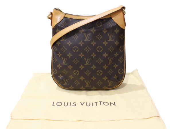 imgrc0086595929 Louis Vuitton Odeon MM Monogram Canvas Shoulder Bag Brown