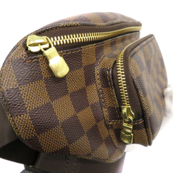 imgrc0086618990 Louis Vuitton Melville Bum Bag Damier Canvas Brown