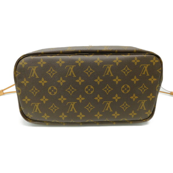 imgrc0086662056 Louis Vuitton Neverfull MM Monogram Tote Bag