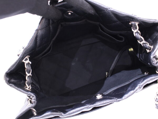 imgrc0086663144 Chanel Chain Shoulder Tote Caviar Skin Black