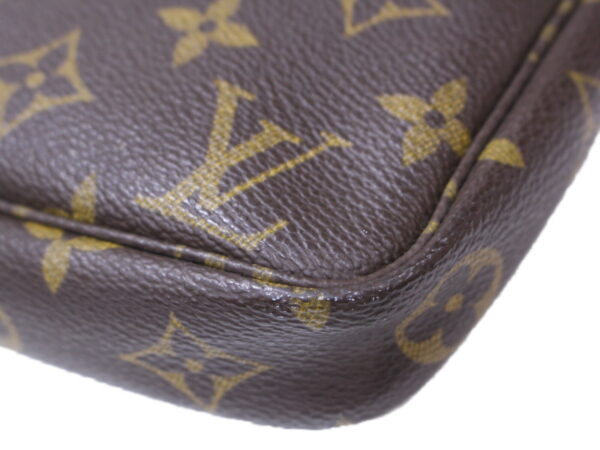 imgrc0086769847 Louis Vuitton Pochette Accessoire Monogram Canvas Pouch Brown