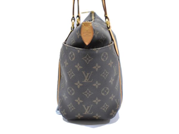 imgrc0086948755 Louis Vuitton Totally PM Shoulder Bag Monogram Beige