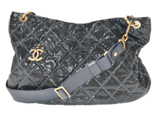 imgrc0086964323 Chanel 2WAY Leather Shoulder Bag Navy