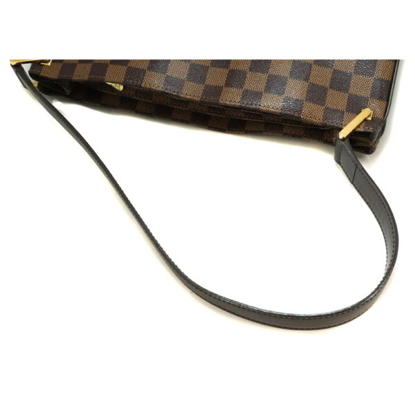 imgrc0087007994 Louis Vuitton Aubagne Damier Shoulder Bag