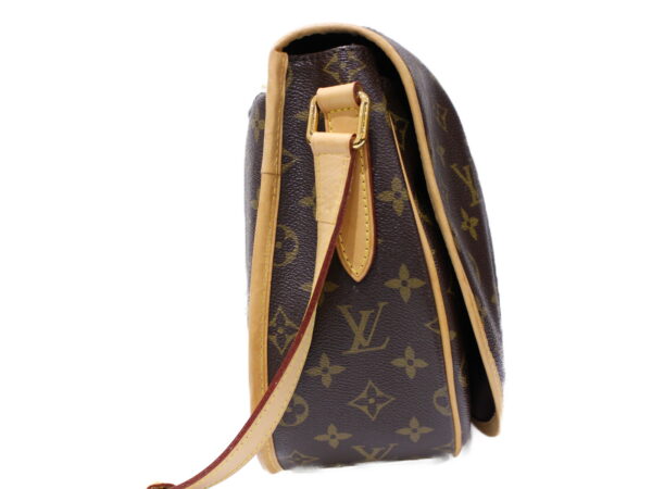 imgrc0087036869 Louis Vuitton Menilmontant MM Monogram Shoulder Bag Brown