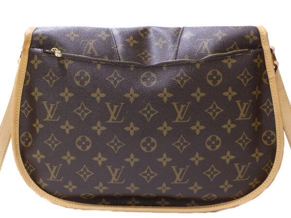 imgrc0087036870 Louis Vuitton Menilmontant MM Monogram Shoulder Bag Brown