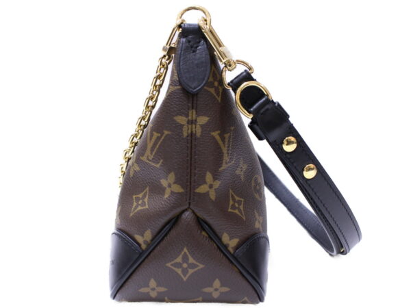 imgrc0087091621 Louis Vuitton Boulogne NM Monogram Canvas Shoulder Bag Noir