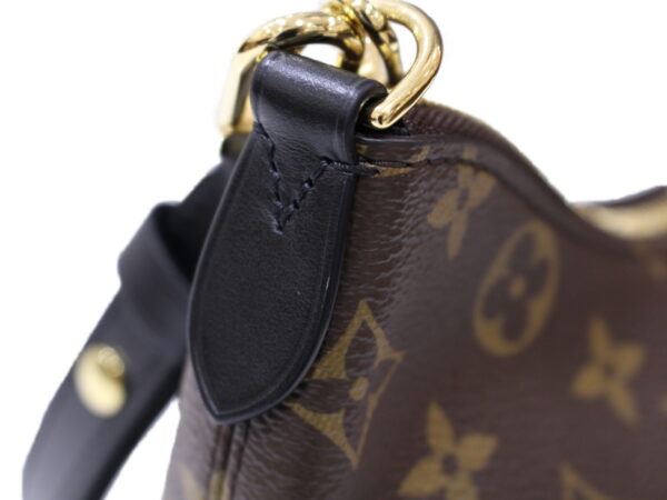 imgrc0087091630 Louis Vuitton Boulogne NM Monogram Canvas Shoulder Bag Noir