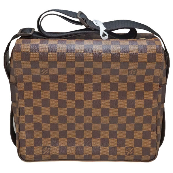 imgrc0087210921 Louis Vuitton Naviglio Damier Shoulder Bag