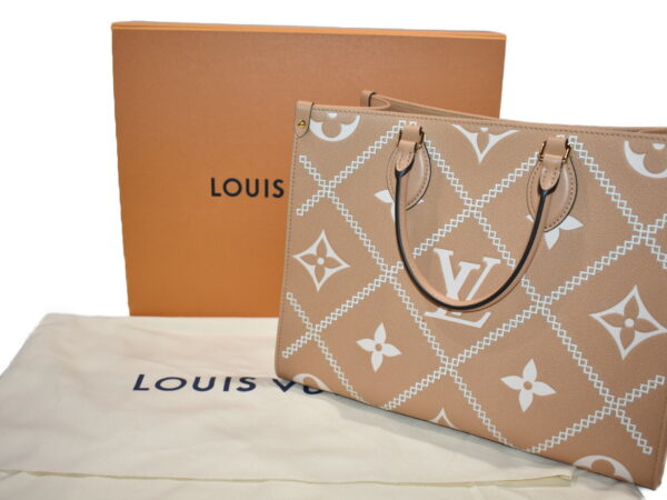 imgrc0087270501 Louis Vuitton On the Go MM Empreinte Arizona Beige