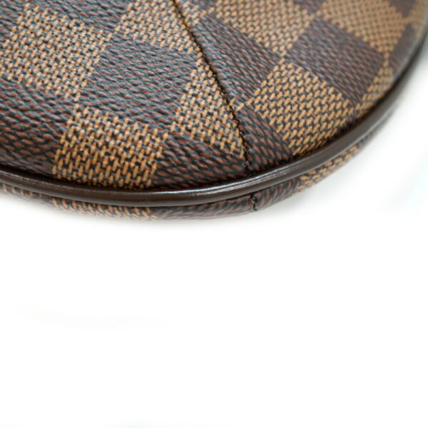 imgrc0087274980 Louis Vuitton Bloomsbury PM Damier Shoulder Bag