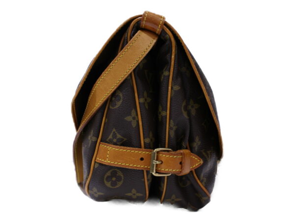 imgrc0087282613 Louis Vuitton Saumur 30 Monogram Canvas Shoulder Bag Brown