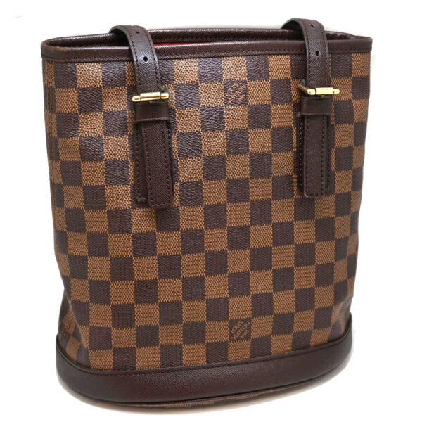 imgrc0087323519 Louis Vuitton Male Damier Vertical Bucket Bag