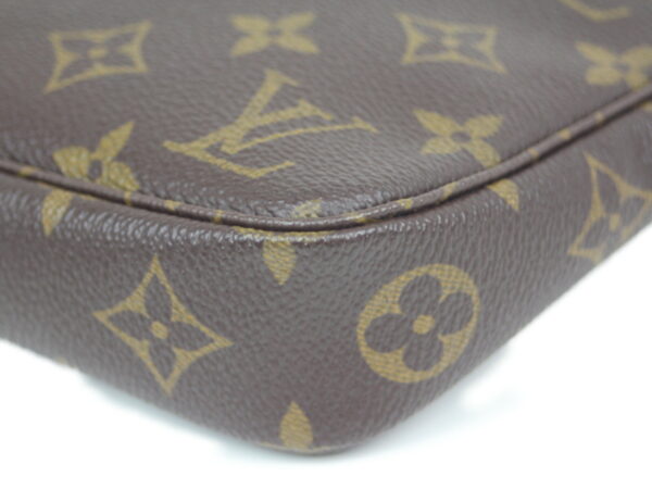 imgrc0087365843 Louis Vuitton Pochette Accessoire Monogram Canvas Bag Brown