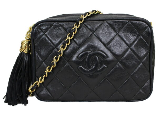 imgrc0087384900 Chanel Lambskin Chain Shoulder Bag Black