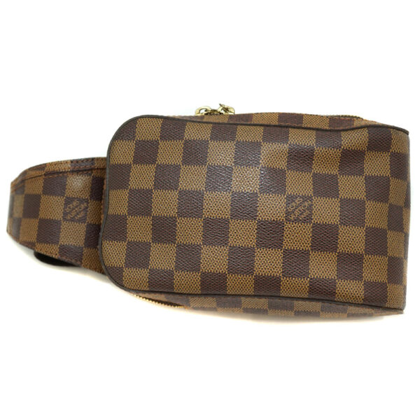 imgrc0087398225 Louis Vuitton Jeronimos Damier Waist Pouch