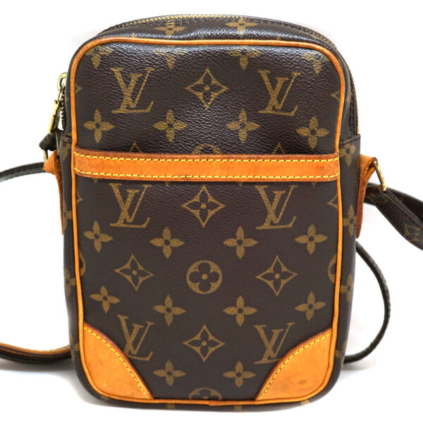 imgrc0087467426 Louis Vuitton Danube Shoulder Bag Monogram