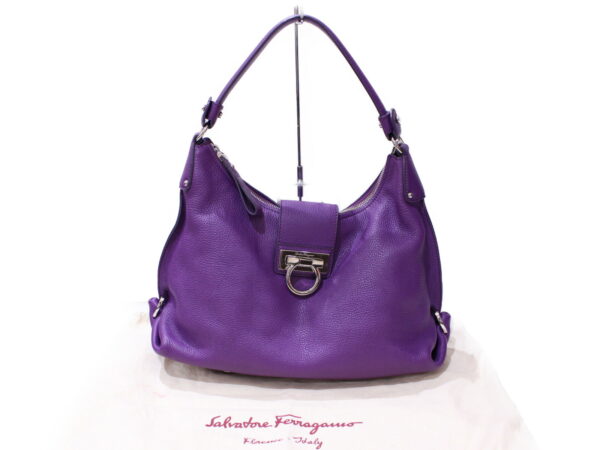 imgrc0087509825 Ferragamo Shoulder Bag Gancini Leather Purple