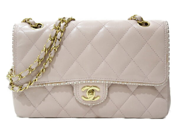 imgrc0087528870 Chanel Lambskin Chain Shoulder Bag Pink