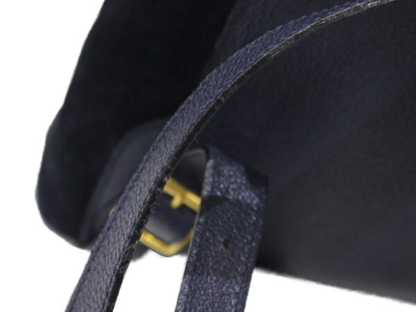 imgrc0087654021 Gucci Bamboo Suede Leather Backpack Navy