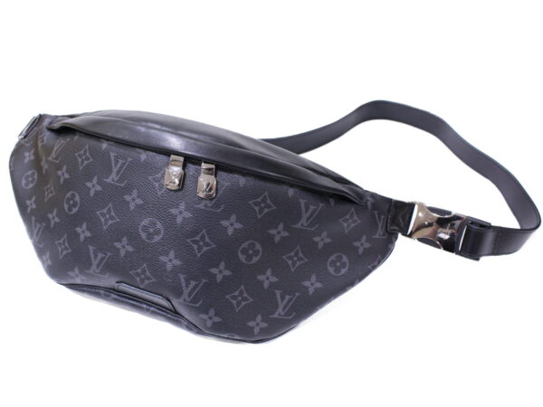 imgrc0087805907 Louis Vuitton Discovery Bum Bag Monogram Eclipse Body Bag Black