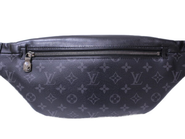 imgrc0087805911 Louis Vuitton Discovery Bum Bag Monogram Eclipse Body Bag Black