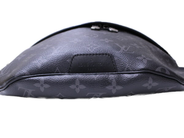 imgrc0087805912 Louis Vuitton Discovery Bum Bag Monogram Eclipse Body Bag Black