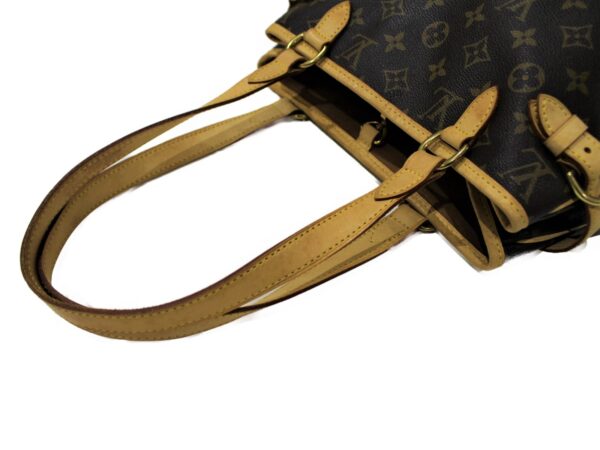 imgrc0087826516 Louis Vuitton Batignolles Vertical Monogram Canvas Tote Bag Brown