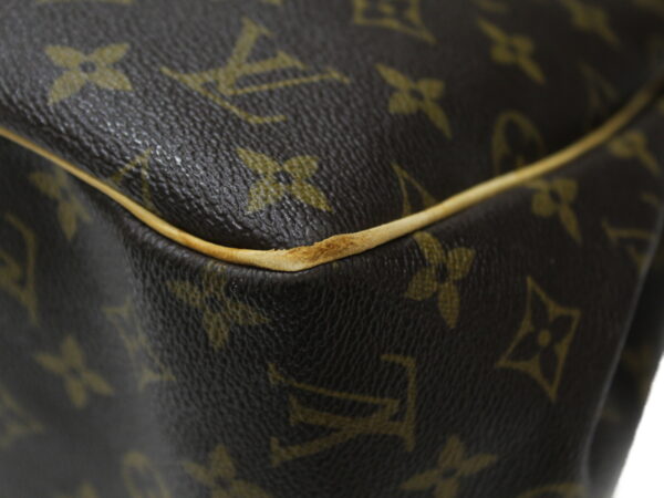 imgrc0087826548 Louis Vuitton Batignolles Vertical Monogram Canvas Tote Bag Brown