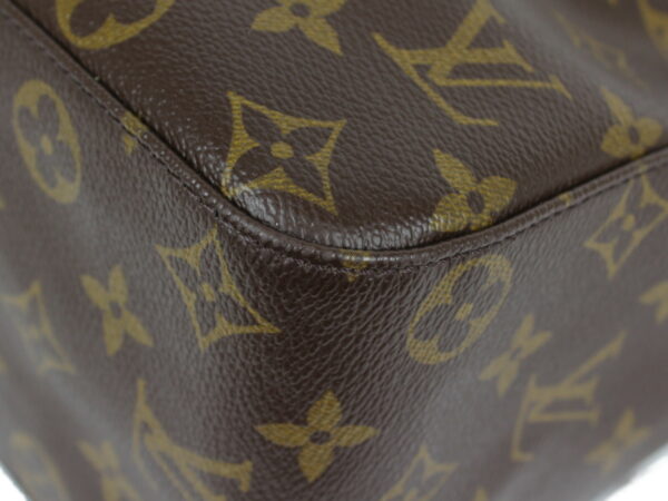 imgrc0087827359 Louis Vuitton Looping GM Monogram Canvas Shoulder Bag Brown