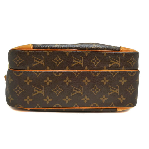 imgrc0087966251 Louis Vuitton Nile Shoulder Bag Monogram Brown