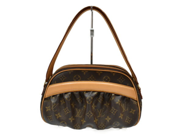 imgrc0088020590 Louis Vuitton Clara Handbag Monogram Brown