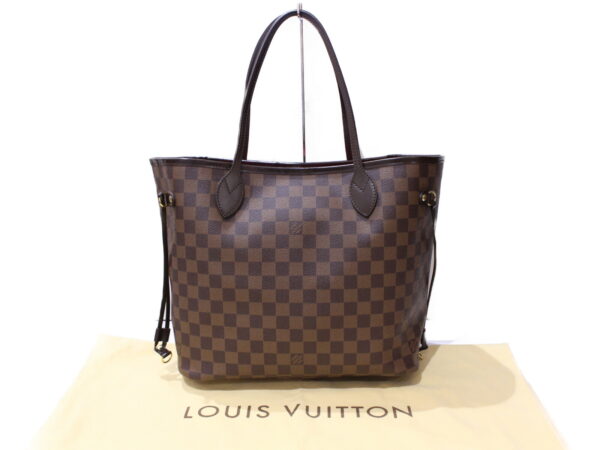 imgrc0088039366 Louis Vuitton Neverfull MM Damier Canvas Tote Bag Red