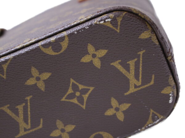 imgrc0088039466 Louis Vuitton Vavin PM Monogram Canvas Handbag Brown