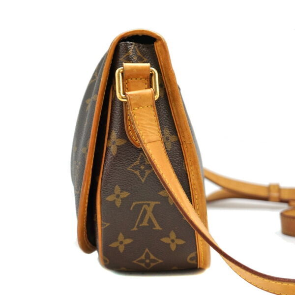 imgrc0088060275 Louis Vuitton Menilmontant PM Shoulder Bag Monogram