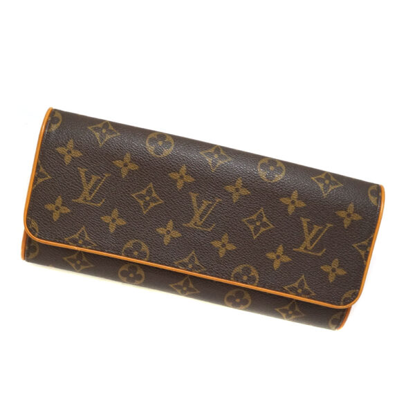 imgrc0088260911 Louis Vuitton Pochette Twin GM Shoulder Bag Monogram Brown