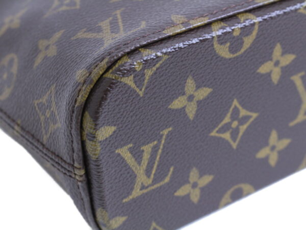 imgrc0088264404 Louis Vuitton Vavin PM Monogram Canvas Handbag Brown