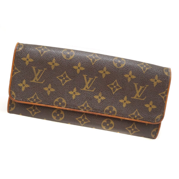 imgrc0088285420 Louis Vuitton Pochette Twin GM Shoulder Bag Monogram Brown