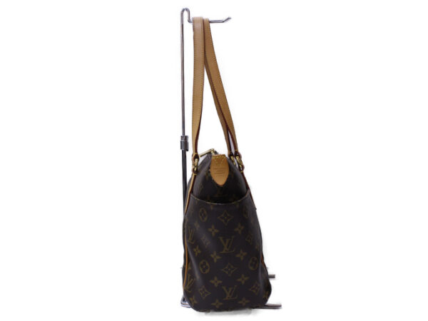 imgrc0088391539 Louis Vuitton Totally PM Monogram Tote Bag