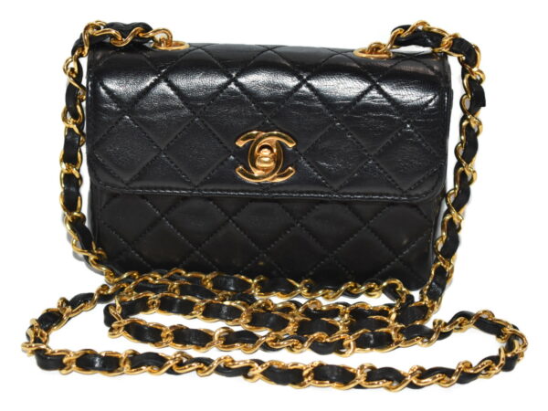 imgrc0088424939 Chanel Mini Matelasse Black Shoulder Bag