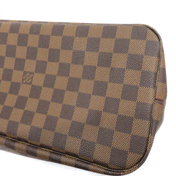 imgrc0088442466 Louis Vuitton Neverfull MM Damier Canvas Tote Bag Brown