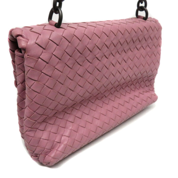 imgrc0088463560 Bottega Veneta Olympia Chain Shoulder Bag Intrecciato Lamb Pink