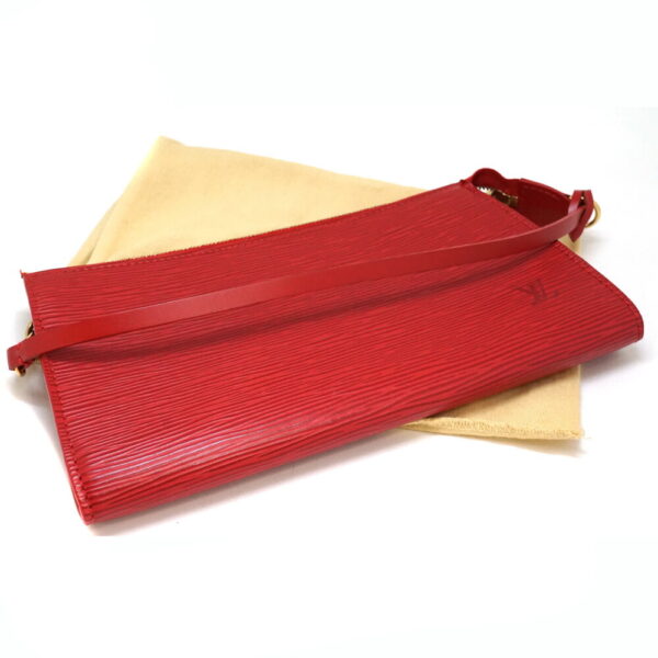 imgrc0088464086 Louis Vuitton Pochette Accessoire Pouch Epi Red